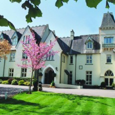 Glen Yr Afon House Hotel