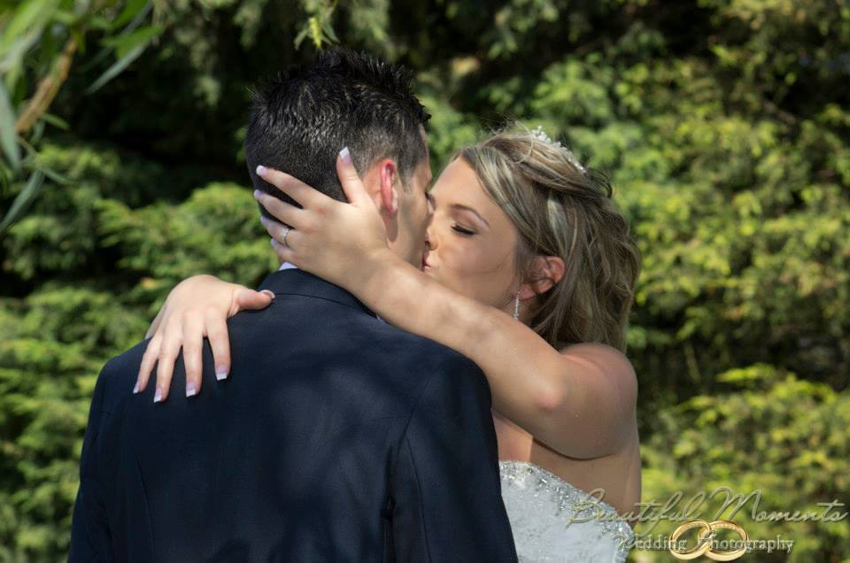 Beautiful Moments Wedding Photography